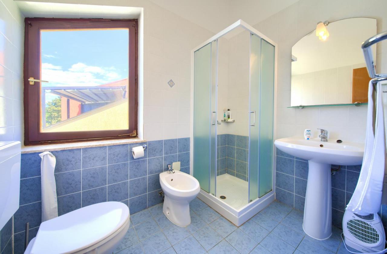 נייביצה Apartments Dundo מראה חיצוני תמונה